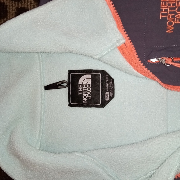 The North Face Denali Fleece Jacket - S - Frosty Blue / Stone / Peach - Picture 5 of 6